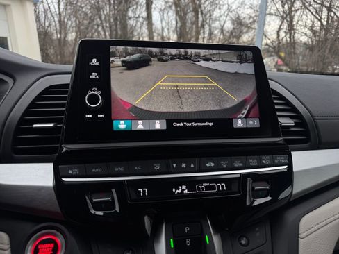 Used 2025 Honda Odyssey EX-L image 15