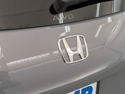 Used 2025 Honda HR-V Sport image 11