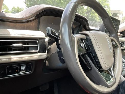Used 2021 Lincoln Aviator Reserve w/ Equipment Group 201A AWD/4WD image 27