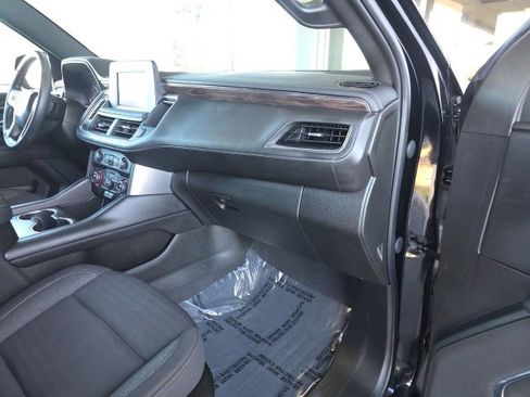 Used 2023 Chevrolet Tahoe LS image 9