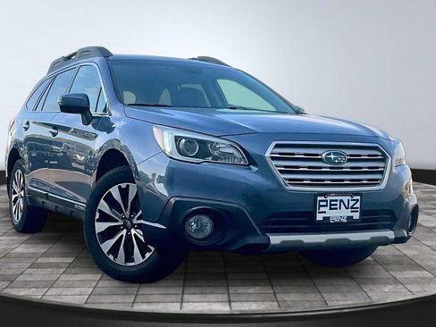 Used 2016 Subaru Outback 2.5i Limited AWD/4WD image 3