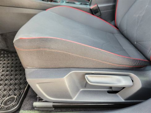 Used 2024 Volkswagen Jetta GLI 40th Anniversary Edition image 27