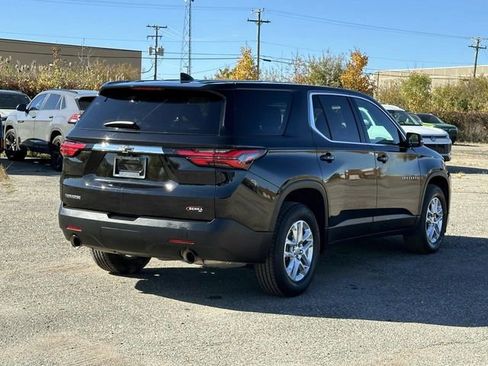 Used 2023 Chevrolet Traverse LS w/ Safety Package image 8