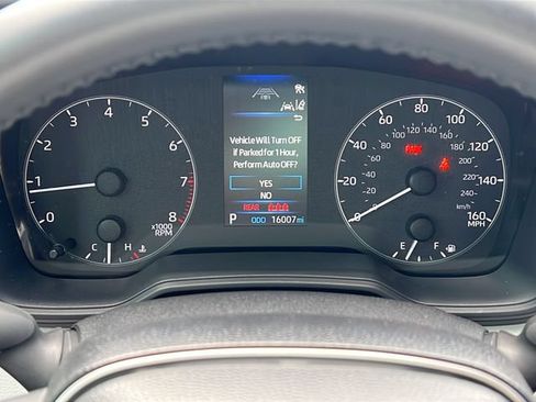 Used 2025 Toyota Corolla SE FWD image 23