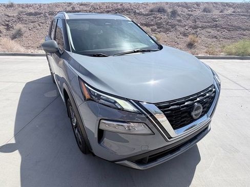 Certified 2023 Nissan Rogue SL w/ SL Premium Package image 3