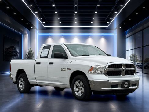 Used 2018 RAM 1500 Tradesman w/ Popular Equipment Group RWD image 2