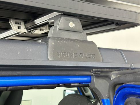 Used 2021 Jeep Wrangler Unlimited Rubicon AWD/4WD image 30