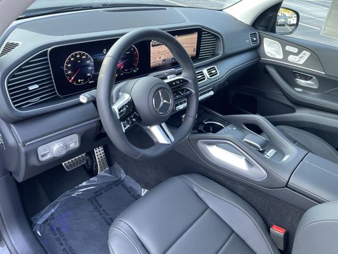 New 2026 Mercedes-Benz GLS 450 4MATIC image 19