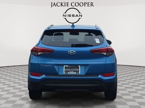 Used 2017 Hyundai Tucson SE Plus FWD image 6