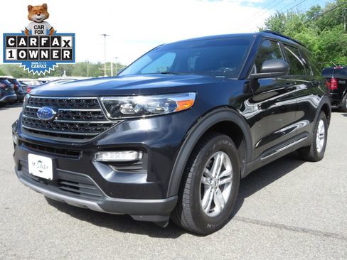 Used 2021 Ford Explorer XLT w/ Equipment Group 202A AWD/4WD image 1