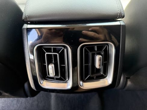 Used 2023 Kia Sorento SX AWD/4WD image 26