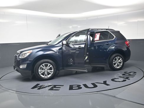 Used 2017 Chevrolet Equinox LT w/ Convenience Package FWD image 21