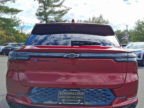 Used 2025 Chevrolet Equinox EV RS image 5