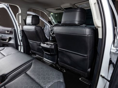 Used 2022 Toyota Tundra SR5 image 30