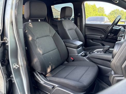 Used 2024 Chevrolet Colorado Trail Boss w/ Advanced Trailering Package AWD/4WD image 43