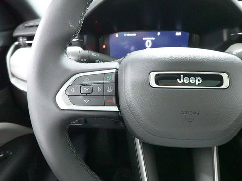 New 2026 Jeep Compass Limited w/ Sun, Sound & Navigation Group AWD/4WD image 12