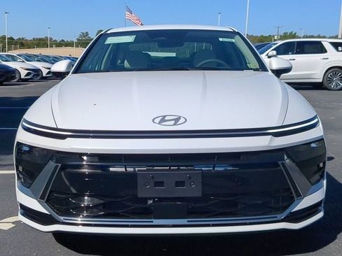 Certified 2025 Hyundai Sonata SEL image 8
