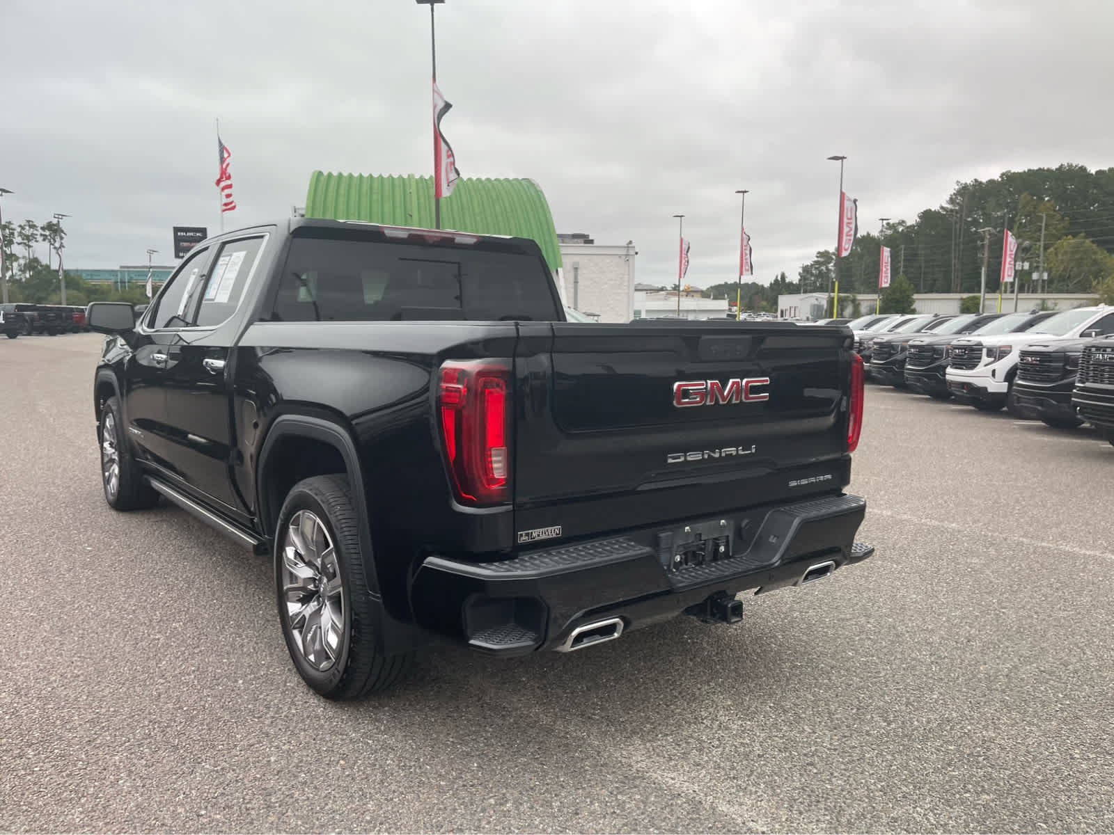 Used 2024 GMC Sierra 1500 Denali AWD/4WD image 7