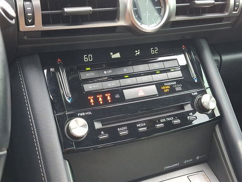 Used 2022 Lexus IS 300 AWD w/ Premium Package image 17