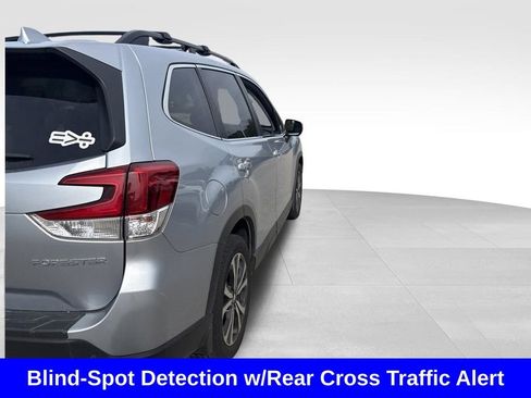 Used 2019 Subaru Forester Limited AWD/4WD image 6