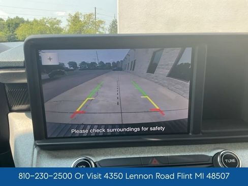 Used 2024 Ford Maverick XLT FWD image 3