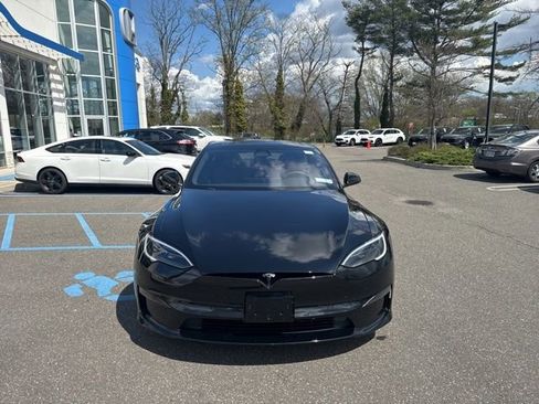 Used 2024 Tesla Model S Plaid AWD/4WD image 3