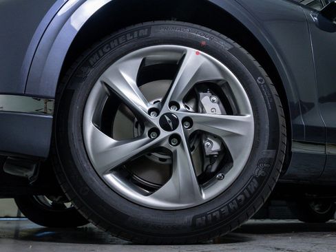 Used 2026 Genesis GV70 2.5T AWD/4WD image 6