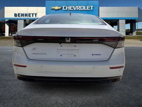 Used 2025 Honda Accord EX-L image 6