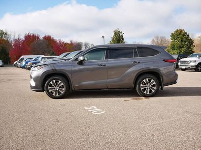 Used 2020 Toyota Highlander XLE
