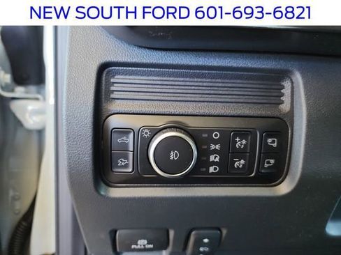 New 2025 Ford F250 Lariat w/ Lariat Ultimate Package image 13
