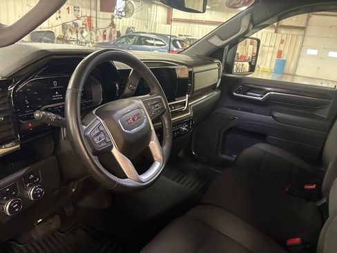 Certified 2024 GMC Sierra 2500 SLE w/ SLE Value Package; image 15