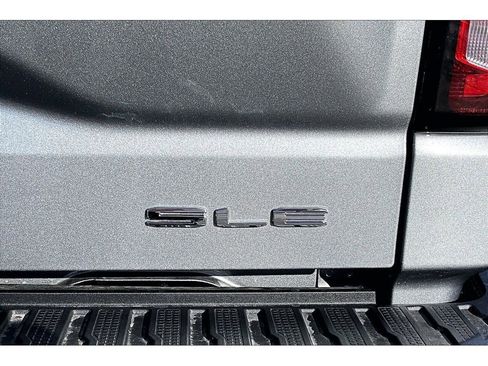 New 2026 GMC Sierra 1500 SLE AWD/4WD image 8