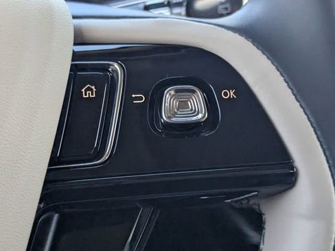 New 2026 Lincoln Corsair Reserve image 25