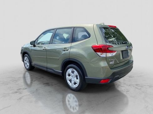 Certified 2021 Subaru Forester AWD/4WD image 3