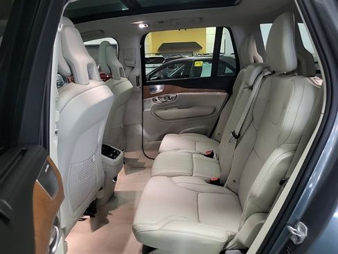 Used 2016 Volvo XC90 T6 Inscription AWD/4WD image 12