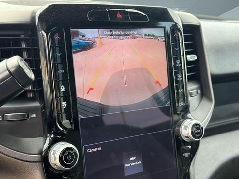 Used 2025 RAM 2500 Tradesman AWD/4WD image 25