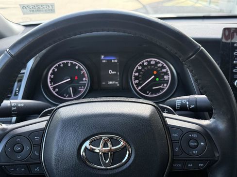 Used 2023 Toyota Camry SE w/ Cold Weather Package FWD image 14