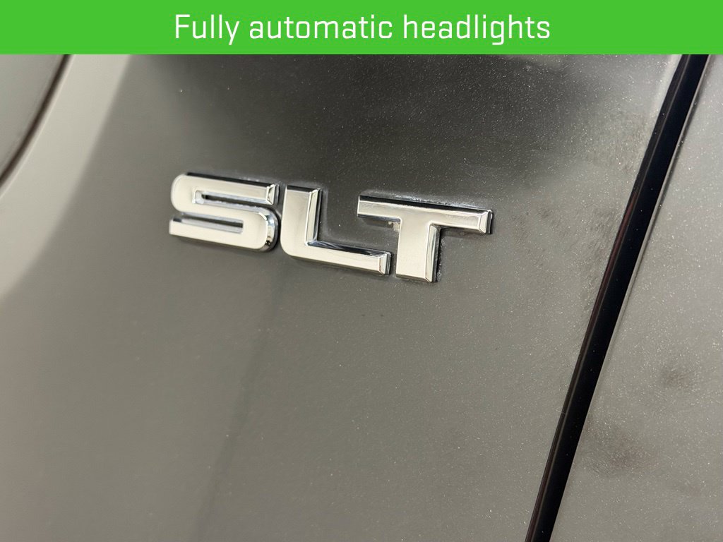 Certified 2017 GMC Acadia SLT AWD/4WD image 18