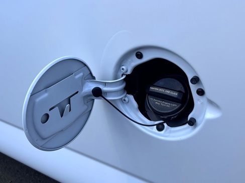 New 2025 Chevrolet Express 3500 Work Van w/ Driver Convenience Package image 6