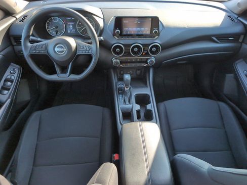 Used 2024 Nissan Sentra S FWD image 31