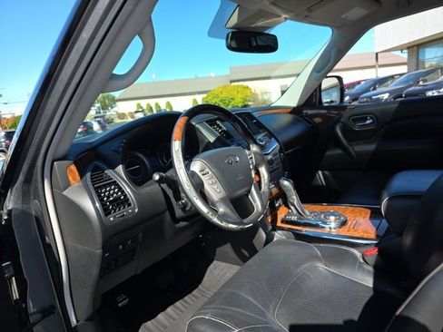 Used 2018 INFINITI QX80 4WD w/ Driver Assistance Package image 20