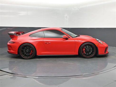 Used 2018 Porsche 911 GT3 image 29