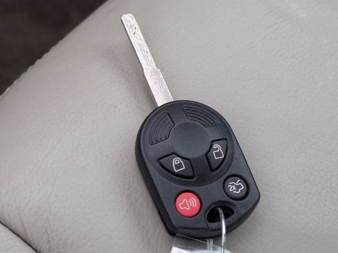 Used 2015 Ford Escape SE w/ Equipment Group 201A image 41