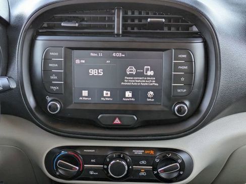 Used 2021 Kia Soul S image 20