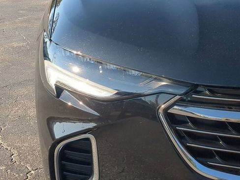 Used 2022 Buick Envision Preferred image 10