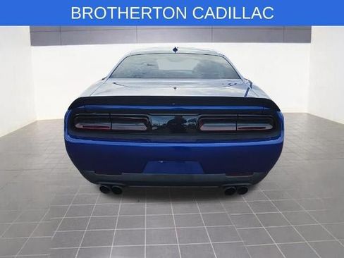 Used 2019 Dodge Challenger SRT Hellcat Redeye RWD image 9