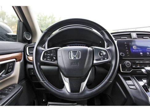 Used 2018 Honda CR-V Touring image 16