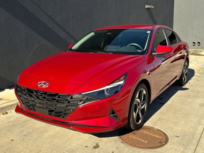 Used 2023 Hyundai Elantra SEL w/ Convenience Package