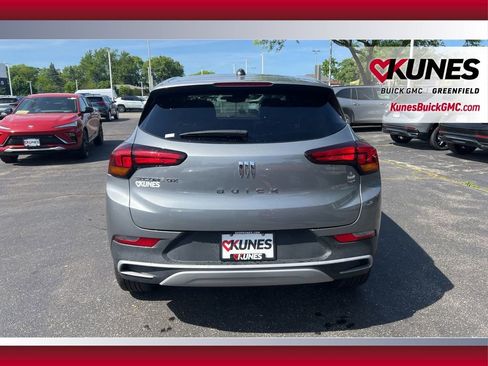 Used 2025 Buick Encore GX Preferred FWD image 6