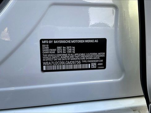 Used 2020 BMW 750i xDrive w/ Cold Weather Package image 19